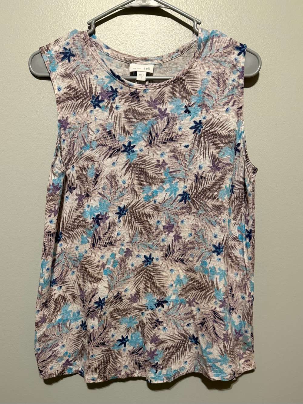 J. Jill Love Linen Floral Sleeveless Tank in Blue and Purple - Small